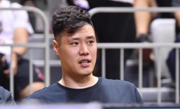 开云体育中国-抵达沈阳，贺天举上任，体育局任命，新岗位曝光，郭艾伦祝福|东北超|篮球|辽宁男篮|北控男篮|nba_新浪体育_新浪新闻