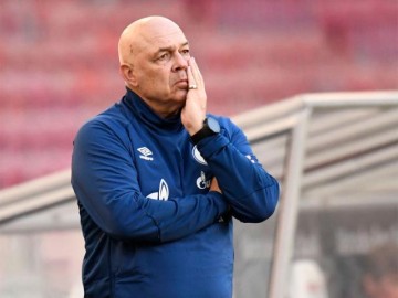 开云体育官网-5个月5名主帅！情飞德乙的沙尔克何以沦落至此？